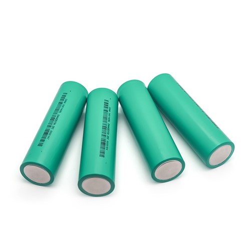 3.0V 15Ah Sodium-ion 40140 Battery cell, 45Wh, 40.5mm x 140mm cylindrical cell package, 1.5-3.95Voperating voltage range, 2000 cycle life at 25c/0.5C, -40c to +65c operating temperature range